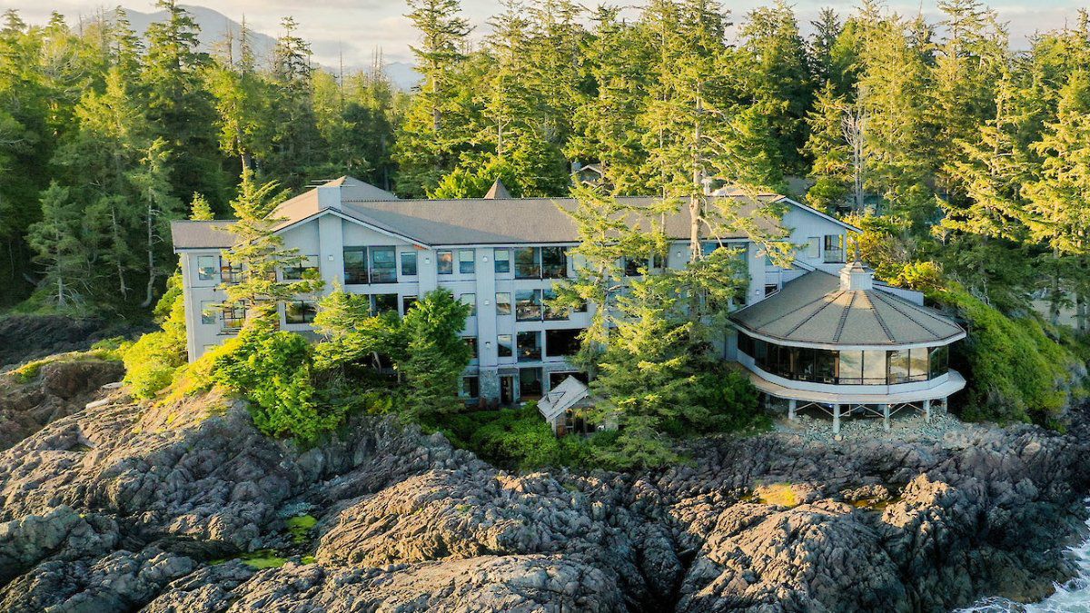Wickaninnish Inn - Photo 1
