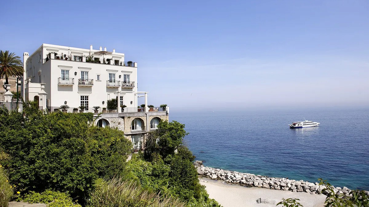 J.K. Place Capri - Photo 1