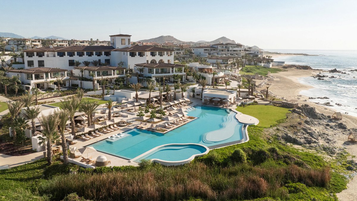 Four Seasons Resort Cabo San Lucas at Cabo Del Sol - Photo 8
