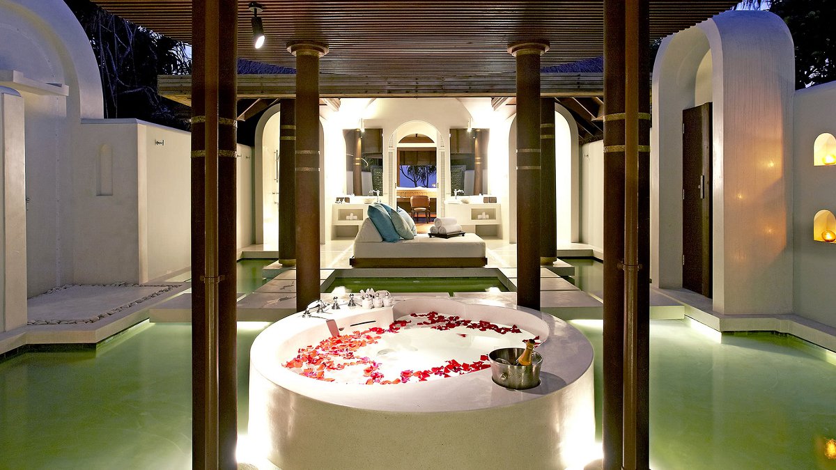 Anantara Kihavah Maldives Villas - Photo 4