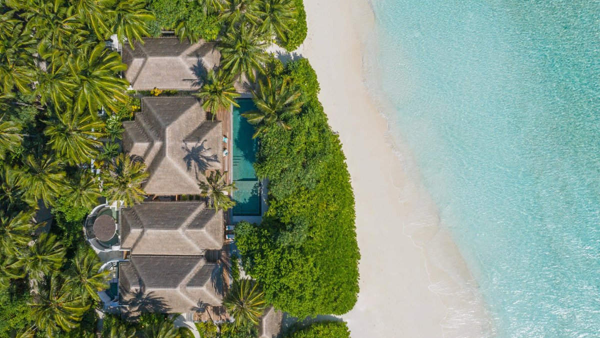 Anantara Kihavah Maldives Villas - Photo 6