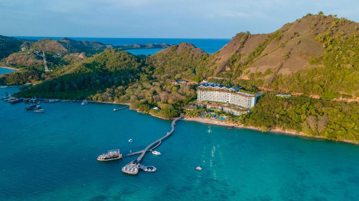 AYANA Komodo Waecicu Beach - Photo 1