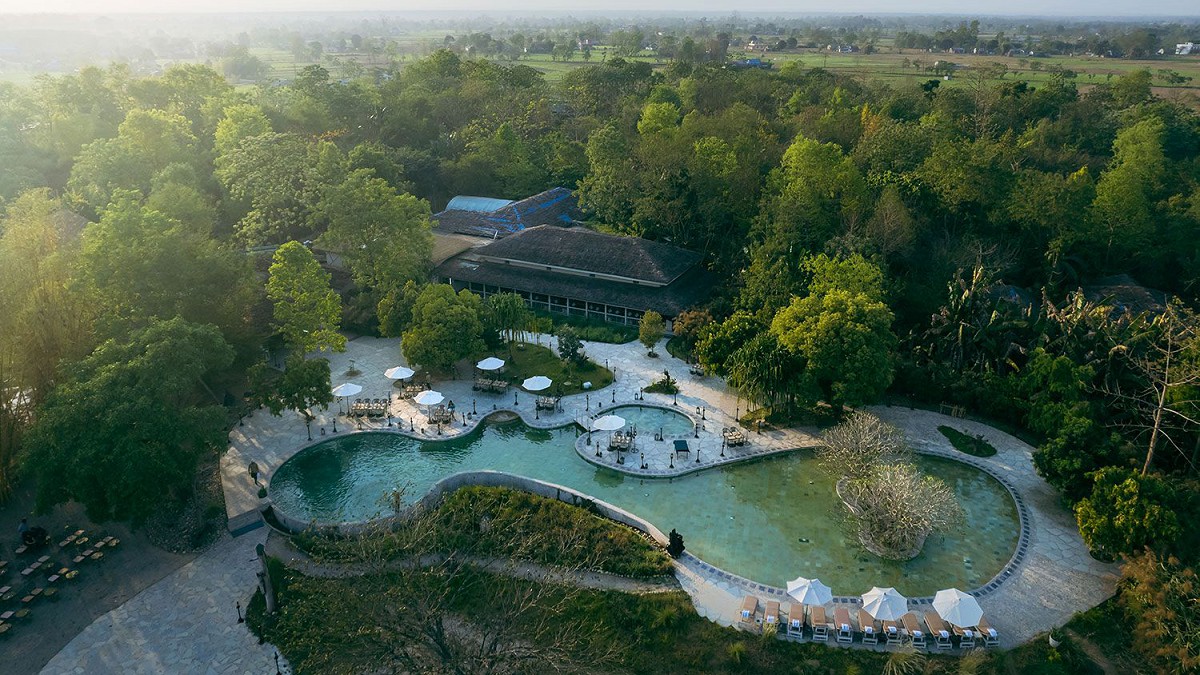 Barahi Jungle Lodge - Photo 1