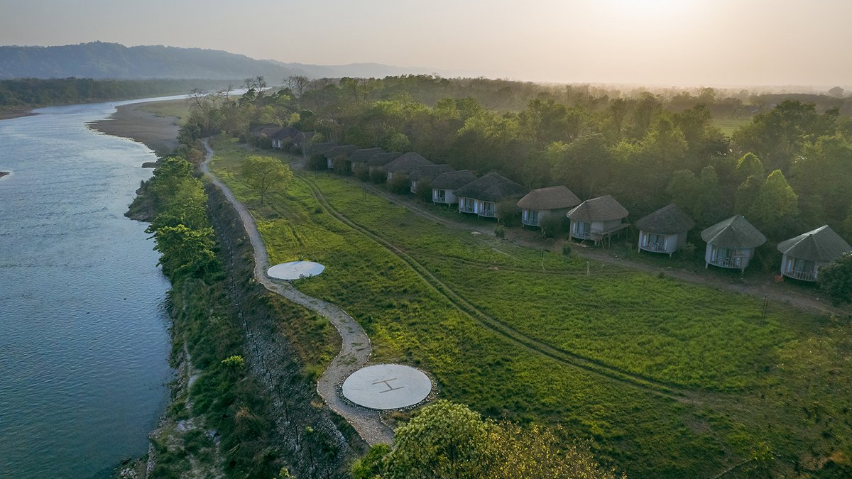 Barahi Jungle Lodge - Photo 3