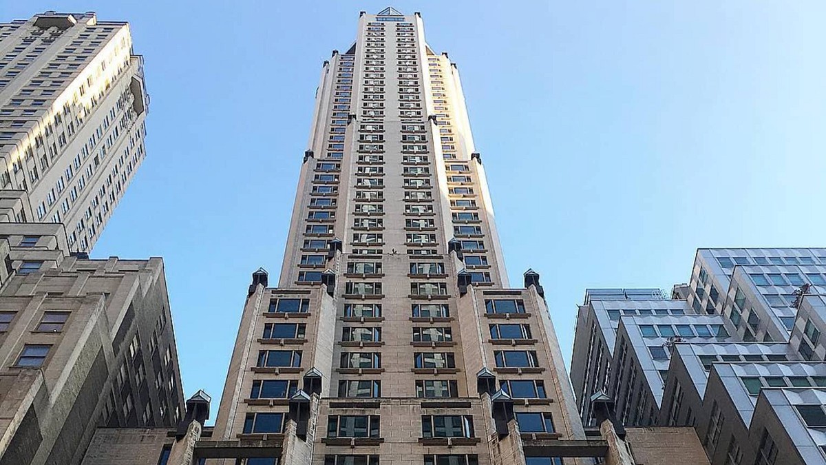 Four Seasons Hotel New York - Photo 1