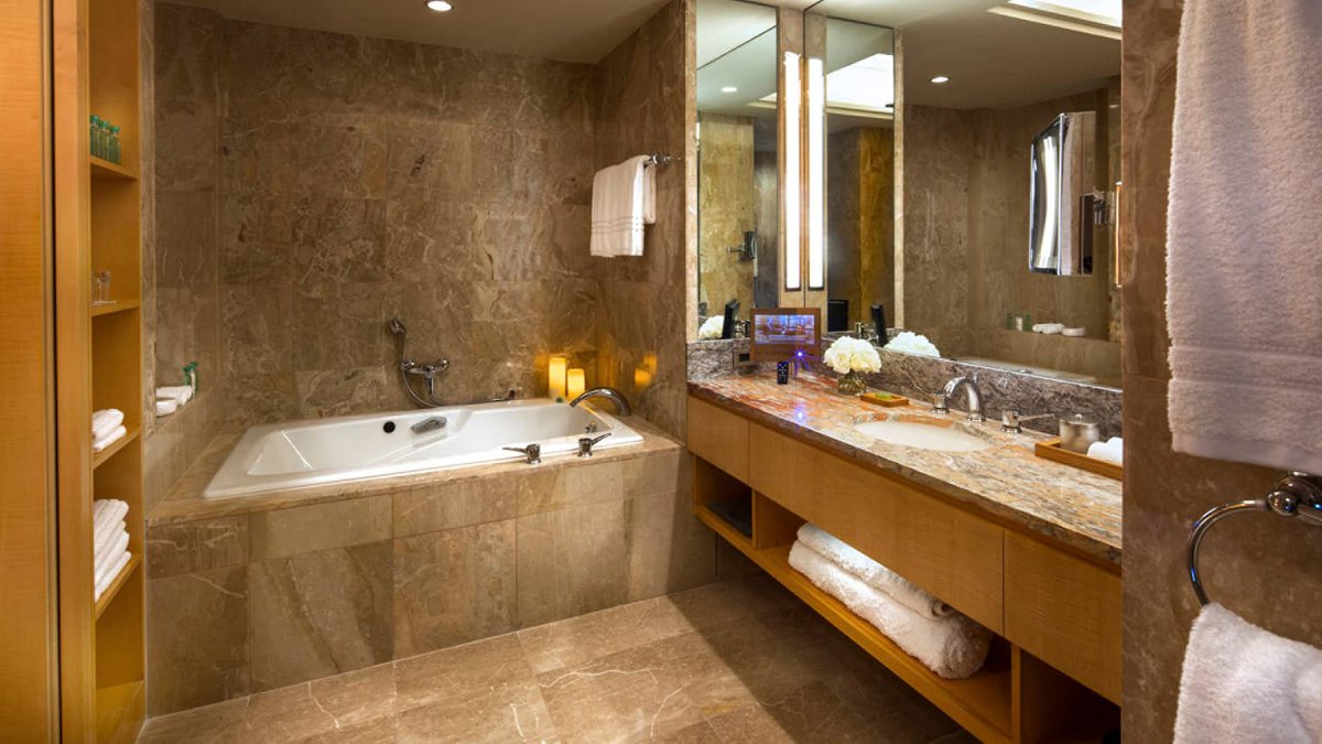 Four Seasons Hotel New York - Photo 4