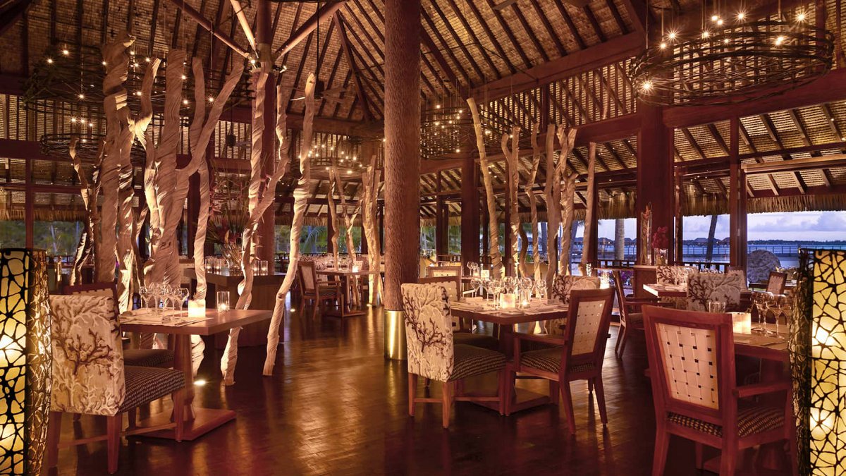 Four Seasons Resort Bora Bora - Photo 7