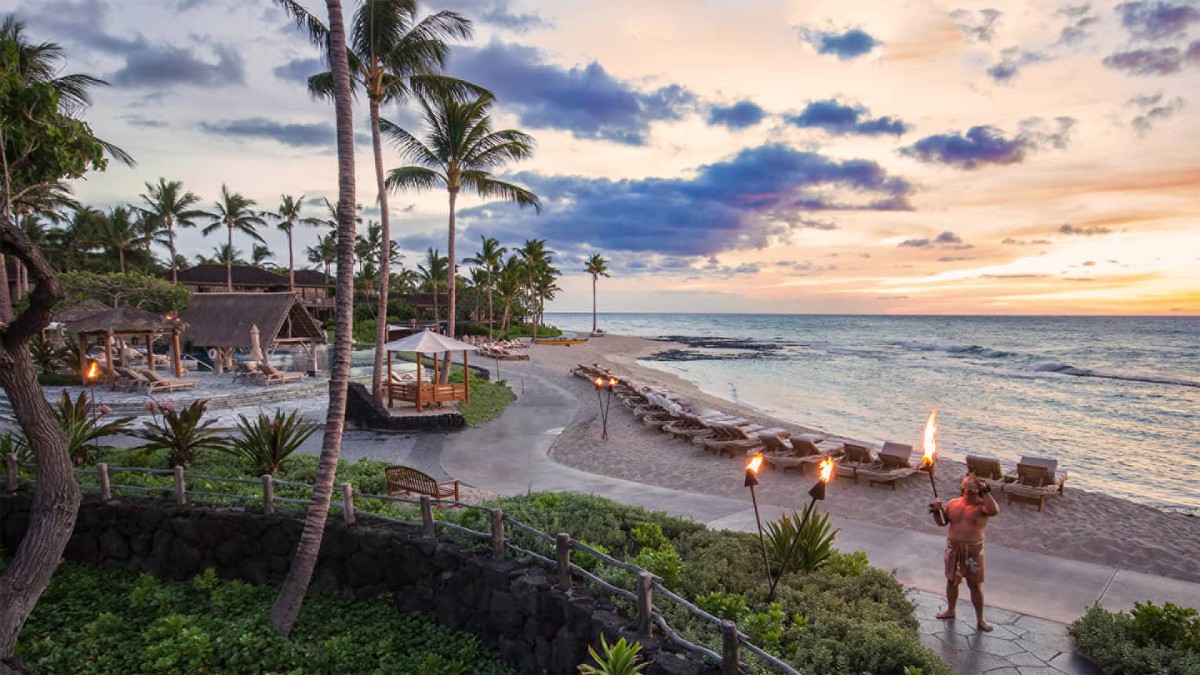 Four Seasons Resort Hualalai - Photo 1
