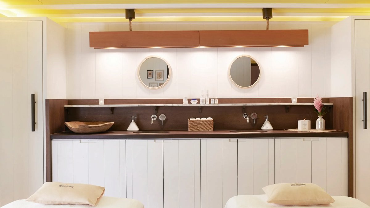 Hôtel Barrière Le Carl Gustaf - Photo 6