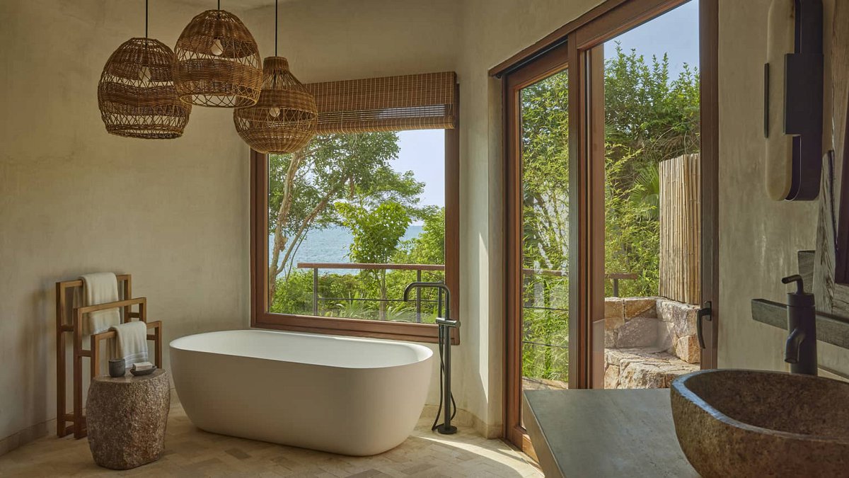Naviva, A Four Seasons Resort - Photo 4