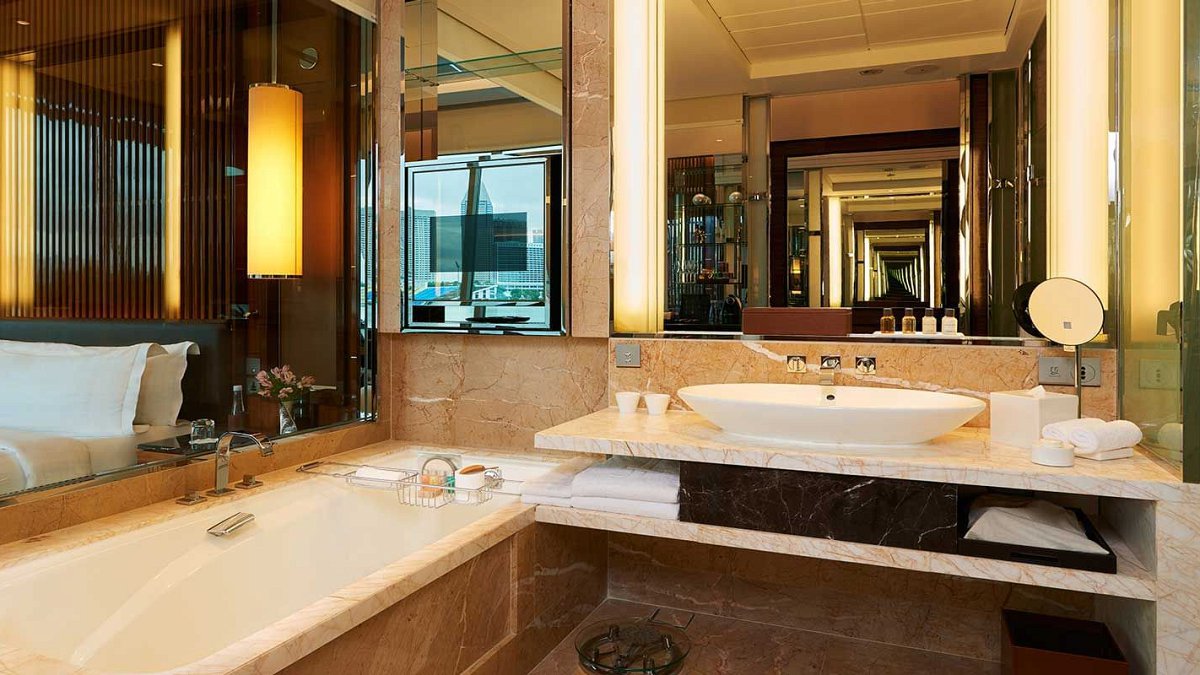 The Fullerton Bay Hotel Singapore - Photo 5