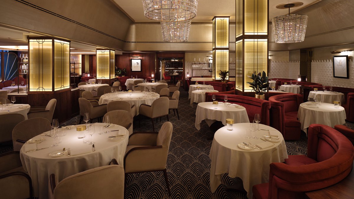 The Savoy - Photo 8