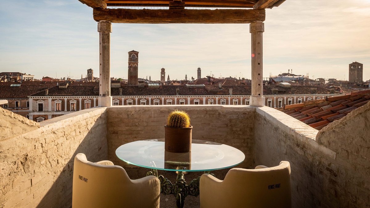 The Venice Venice Hotel - Photo 7