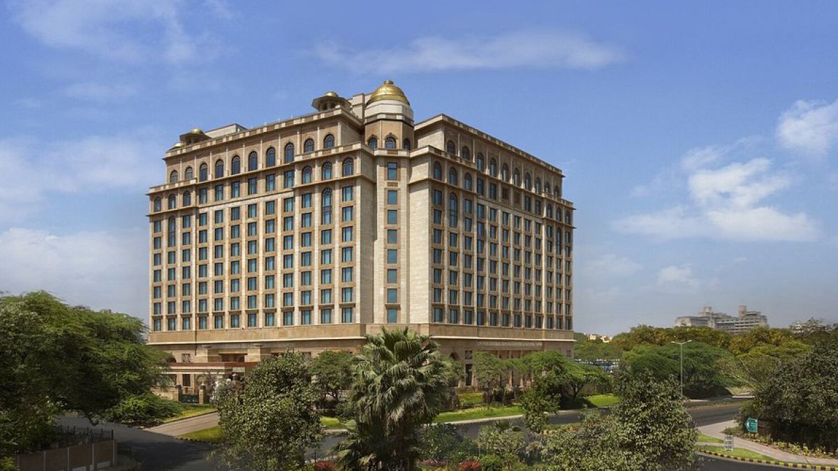 The Leela Palace, New Delhi - Photo 1