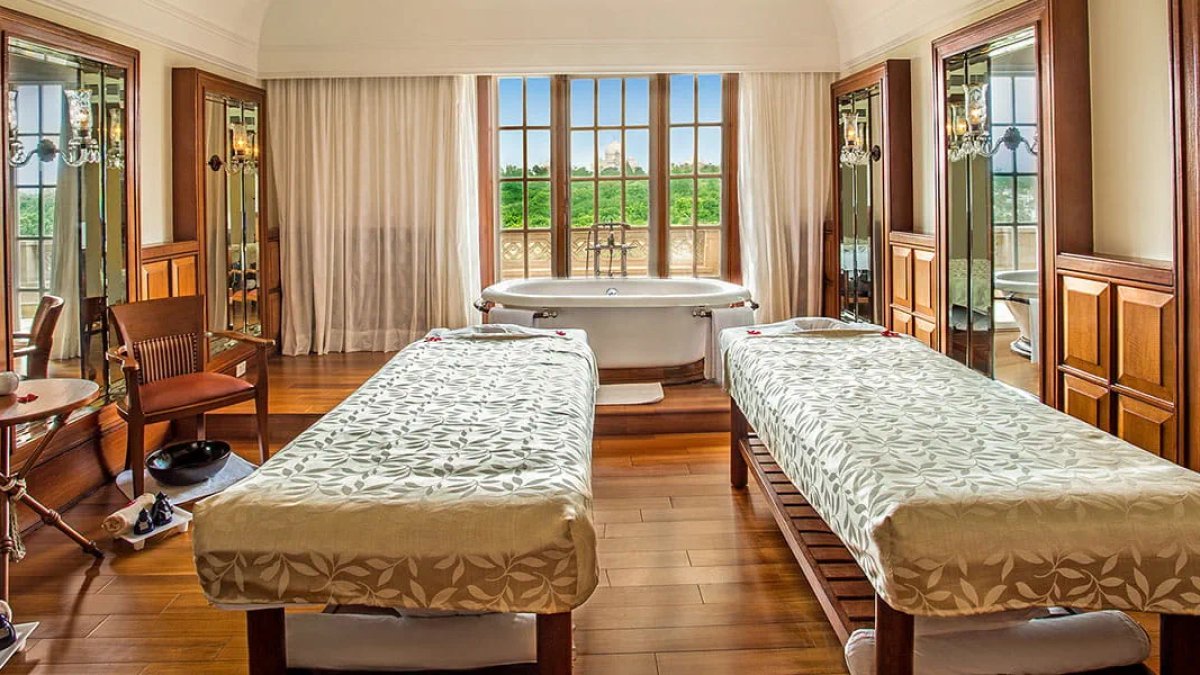 The Oberoi Amarvilas - Photo 9